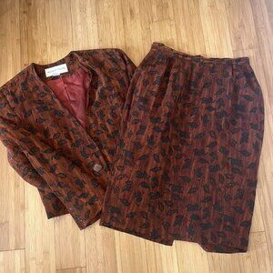 Vintage Michelle Stuart‎ 100% Silk Suit Size 10